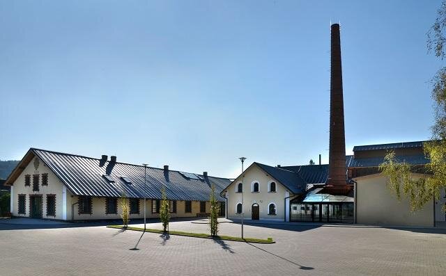 Exteriér Centra sklářského umění 