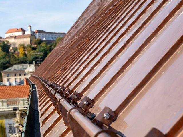 Detailní záběr na novou střechu