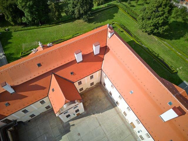 Pohled na nové střechy z ptačí perspektivy