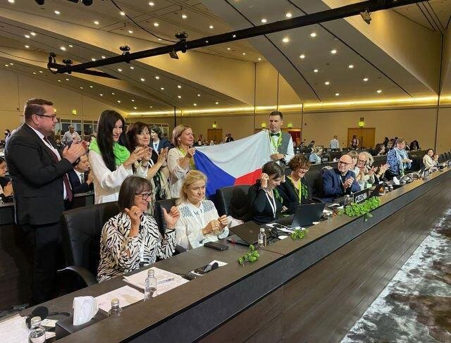 Česká delegace po úspěšném vyhlášení Žatce a žatecké chmelařské krajiny na Seznam UNESCO v saudskoarabském Rijádu