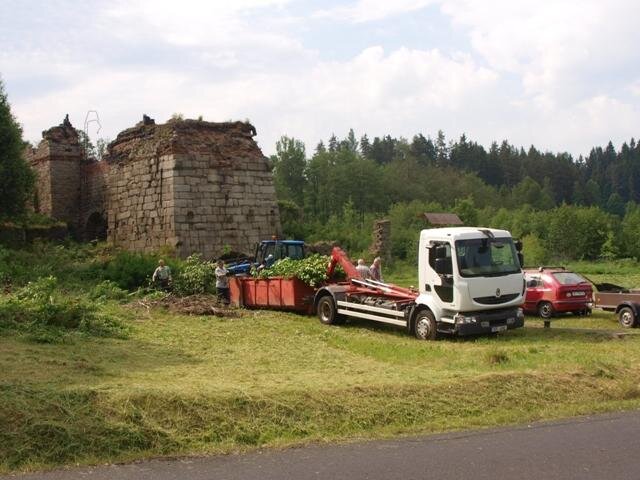 První brigáda se konala 13. června roku 2015.