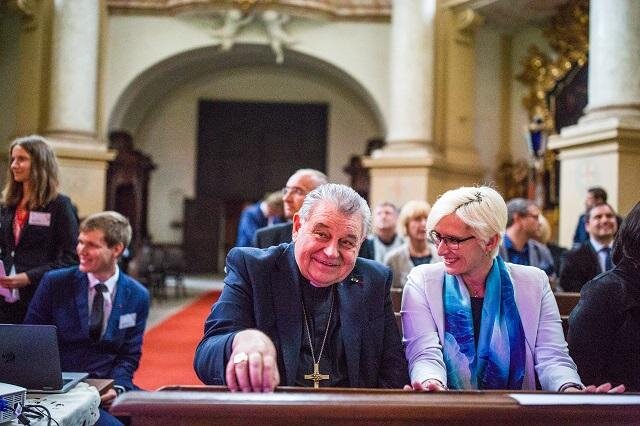 Karla Šlechtová a kardinál Dominik Duka