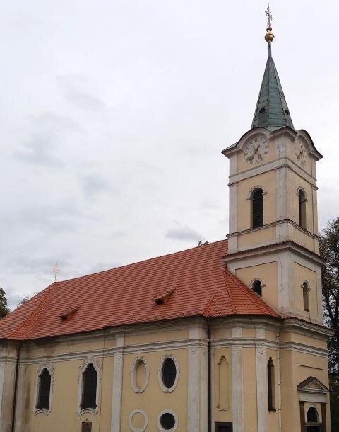 V kategorii Pokrývači sobě si sami mistři řemesla vybrali jako nejlepší realizaci v kategorii Historické stavby obnovu střechy kostela Zvěstování Panny Marie v Berouně od firmy Pavla Poláka.