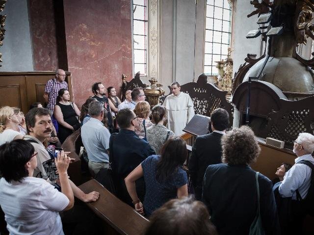 Zájemci se mohli zúčastnit také komentované prohlídky dominikánského kláštera.