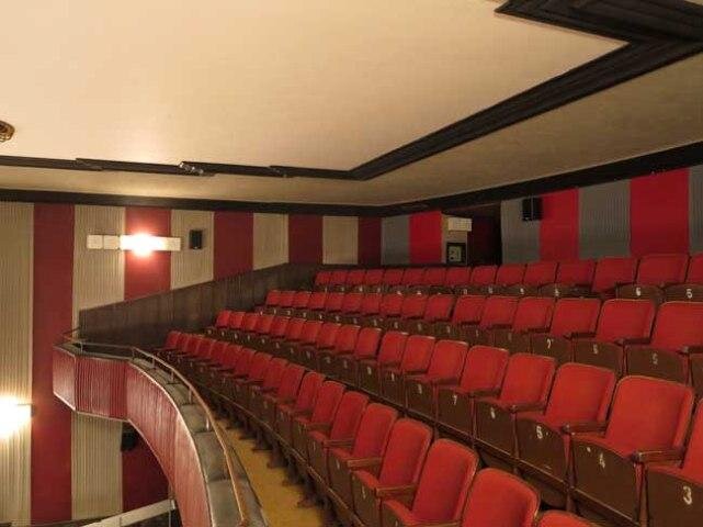  Kino Varšava – balkon.  