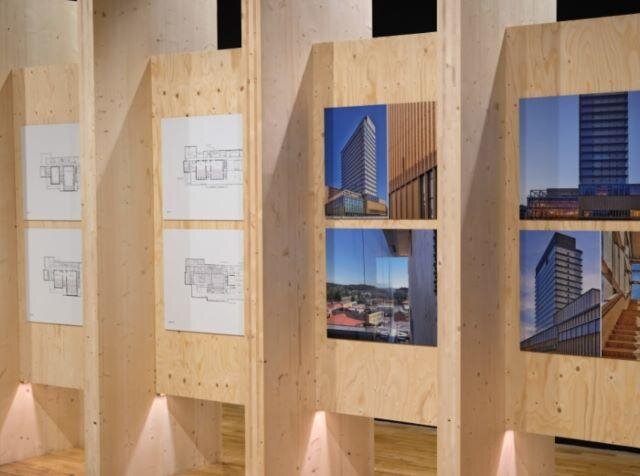 Pohled do expozice výstavy v Galerii Jaroslava Fragnera