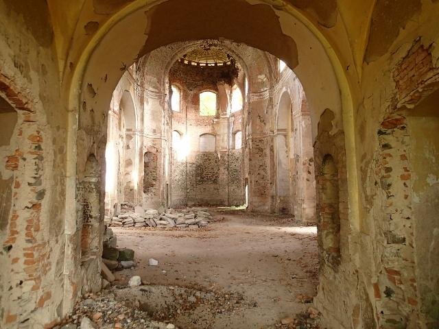 Interiér kostela