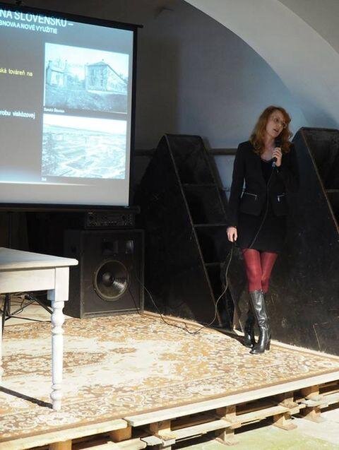 Program konference obohatil i příspěvek kolegyň ze slovenského Pamiatkového úradu.