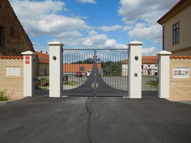 Vstupní brána v roce 2021