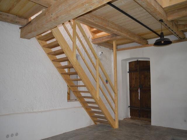 Nové vnitřní schodiště v sušárně chmele