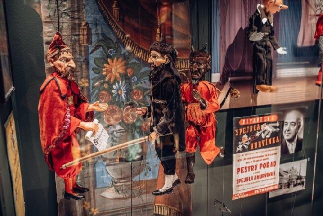Expozice loutky a loutkové divadlo