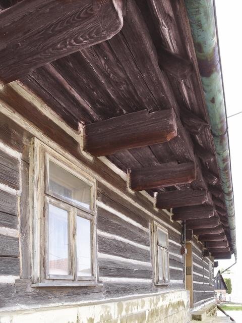 Detail roubení
