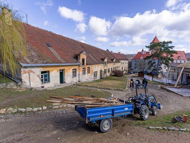 Původní stav střech na hradě Veveří