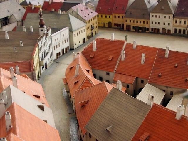 Model historického centra Třebíče v podobě z roku 1835 z dílny modeláře Stanislava Vršky. 