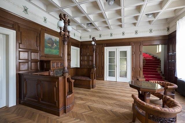 Pomyslné stříbro si odnesl atelier-r za rekonstrukci vily Eduarda Šrota v Olomouci.