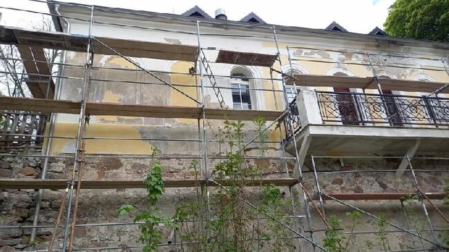 Objekt někdejší střelnice během obnovy