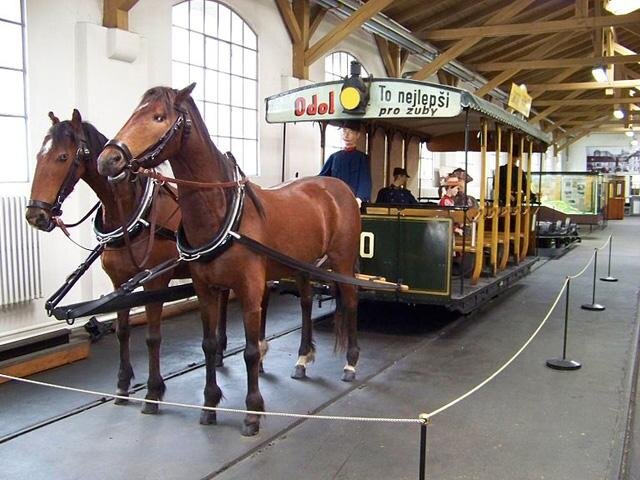 Tramvaj evidenční číslo 90, vůz koněspřežné tramvaje, výrobce Ringhoffer, 1886, Muzeum městské hromadné dopravy v Praze