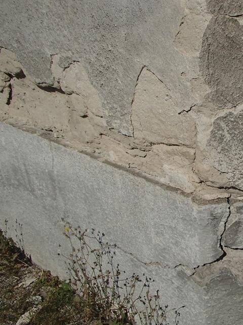 Detail poškození omítky