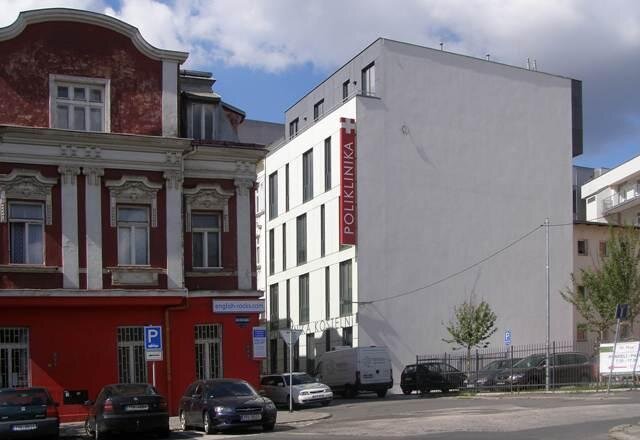 Ostrava – poliklinika v Kostelní ulici.