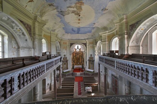 Interiér kostela sv. Markéty v Šonově