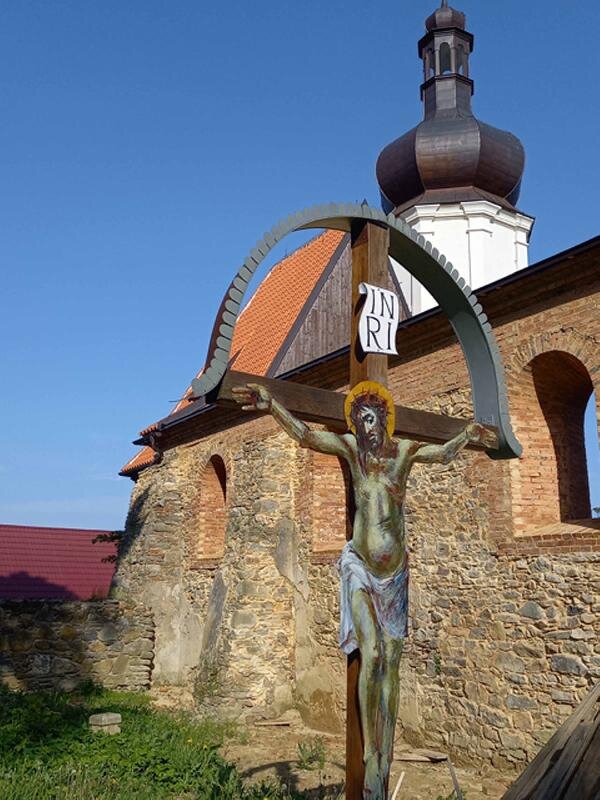Pohled na obnovenou kostelní věž