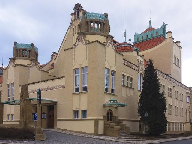 Prostějovský Národní dům vznikl podle projektu architekta Jana Kotěry.