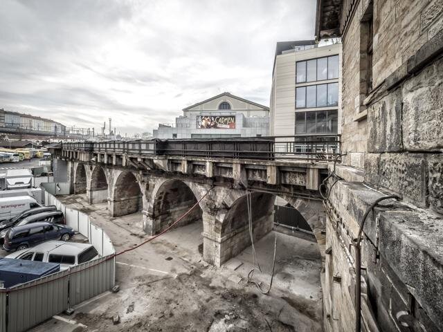 V případě nutnosti došlo u chybějících částí v maximální míře k užití materiálových replik. 