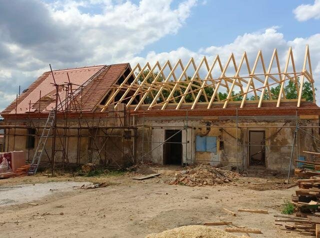 Z průběhu rekonstrukce