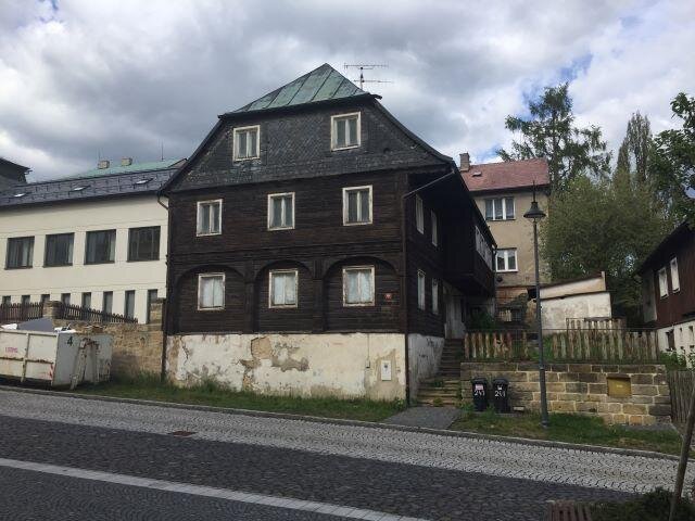 Dům čp. 106 v Novém Boru před rekonstrukcí