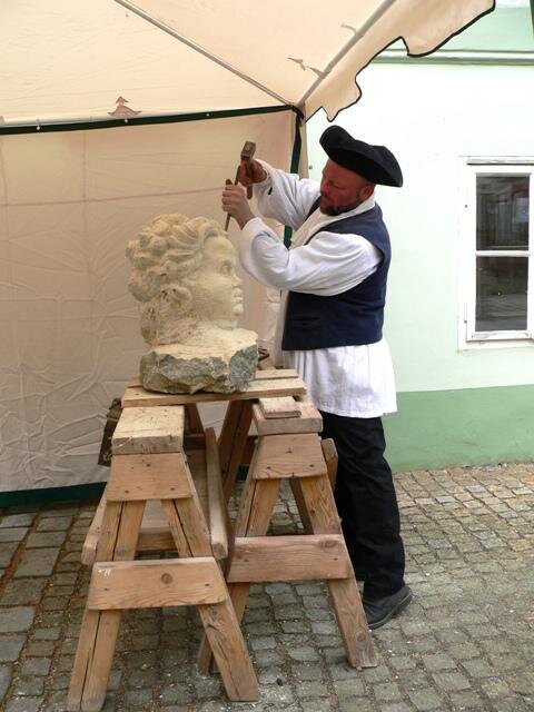 Ukázka mistrovské práce kamenosochaře