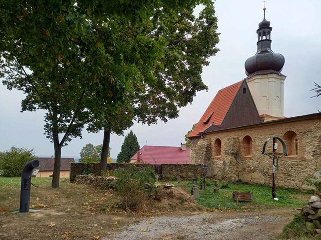 Věž kostela sv. Mikuláše