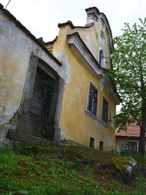Škola a nánosy zeminy