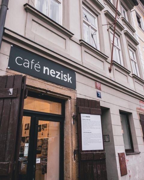 Café Nezisk na Hradčanech