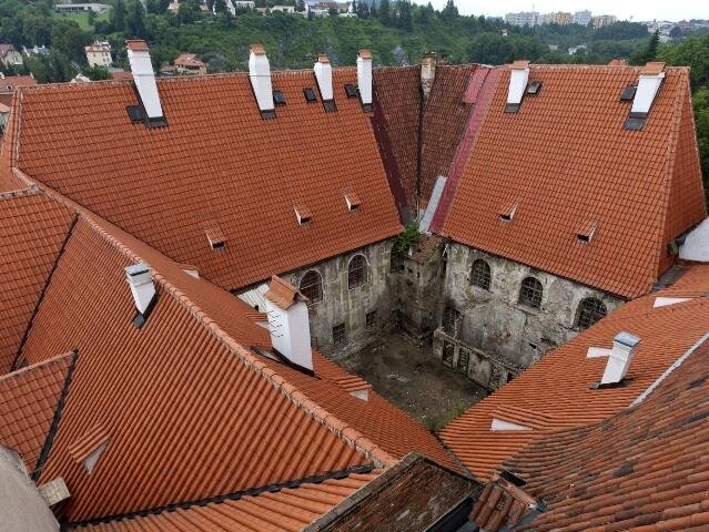 Restaurátor Jakub Rafl získal cenu v kategorii objev, nález roku za nález středověkých trámových stropů v ambitu kláštera klarisek v Českém Krumlově.