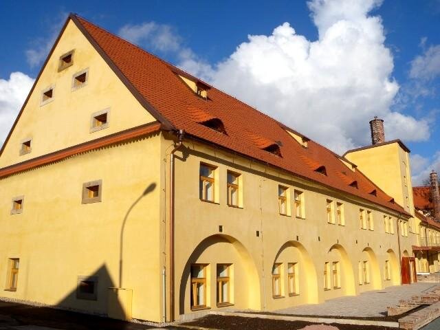 Hotová střecha na bývalém pivovaru