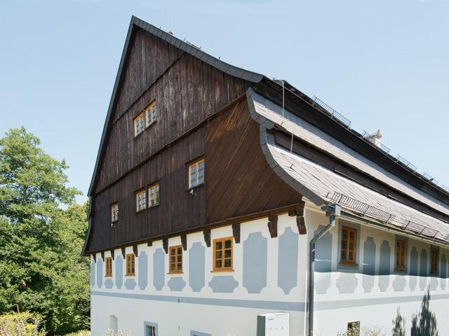 Zlom k záchraně památky nastal až v roce 1996 v souvislosti s novými majiteli. 