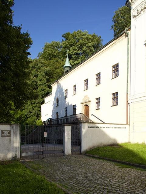Celkový pohled na objekt před rekonstrukcí