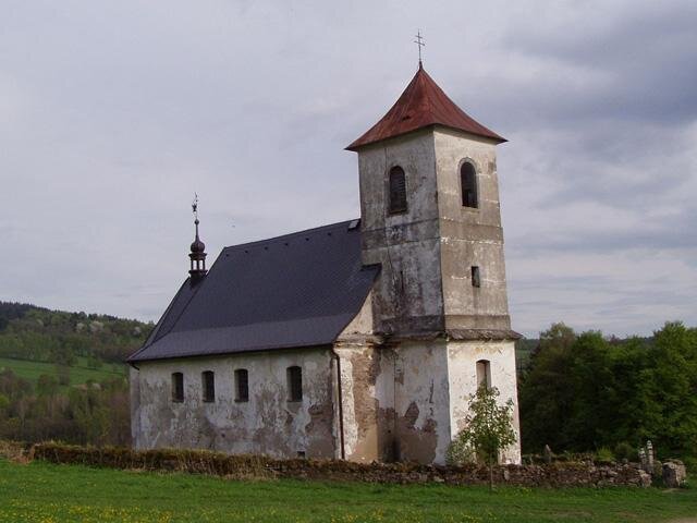 Stav kostela před obnovou