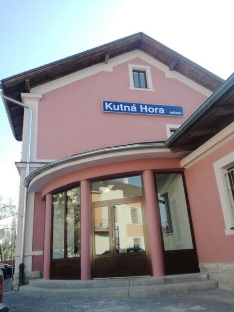 Během celkové rekonstrukce nádraží došlo k obnově vnějšího pláště.