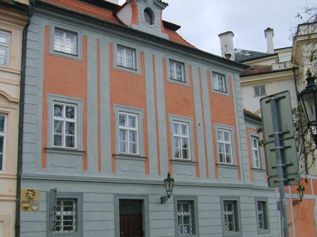 Fasáda, Hradčanské náměstí