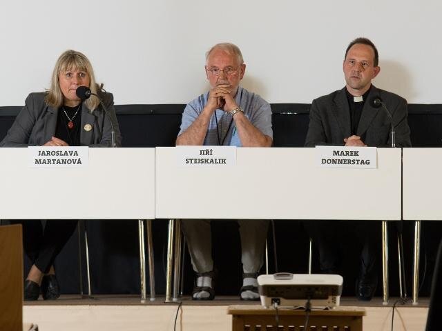 Zástupci vítězných veřejných sbírek z loňského ročníku soutěže MÁME VYBRÁNO se podělili o své zkušenosti.