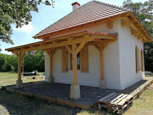 Bývalý hrobnický domek po obnově
