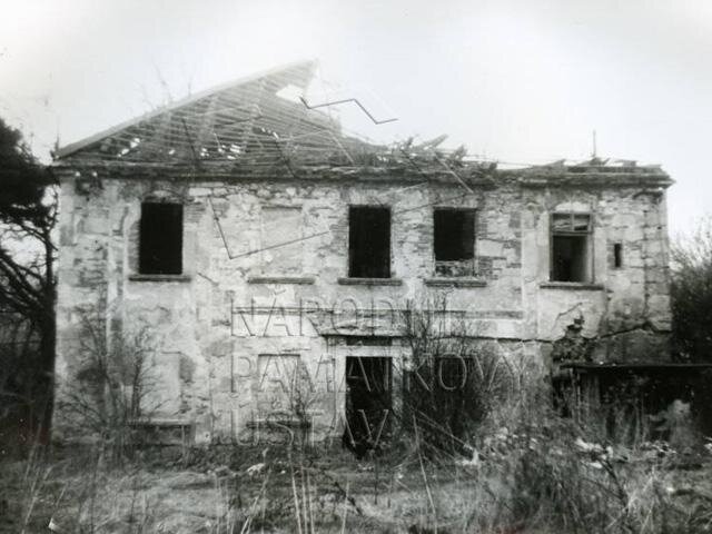 Stav památky v roce 1992