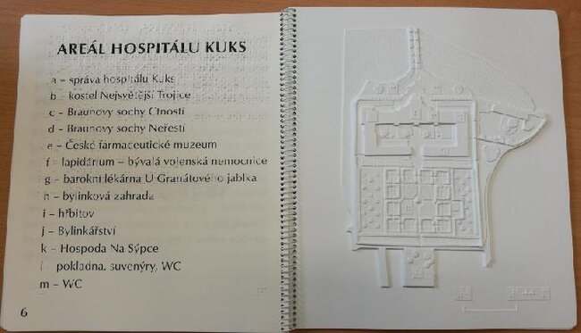 Haptická kniha Hospitálu Kuks