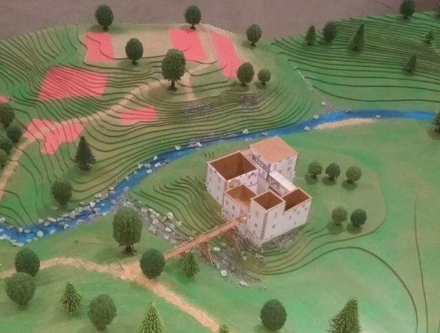 Tvorba modelu tvrze z přelomu 15. a 16. století