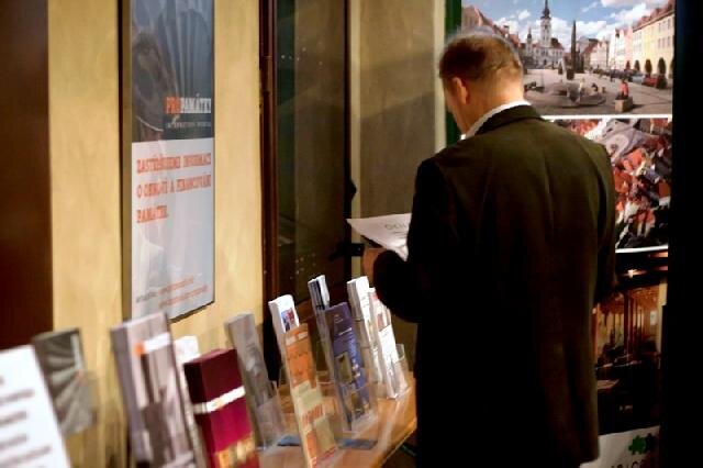Účastníci konference měli možnost seznámit se s výrobky a službami odborných partnerů portálu PROPAMÁTKY.