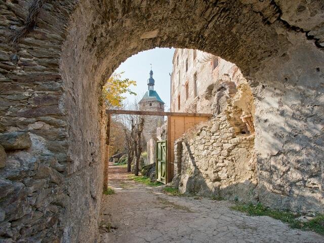V roce 2019 má být dokončena stabilizace druhého patra a sanace zbývajícího zdiva v havarijním stavu. 