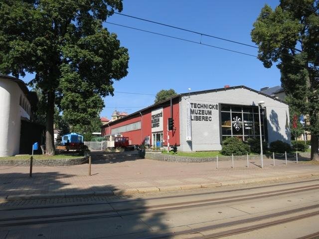 Pavilon na libereckém výstavišti je místem, kam míří kroky zvědavých kluků a dívek, které zajímá technika.