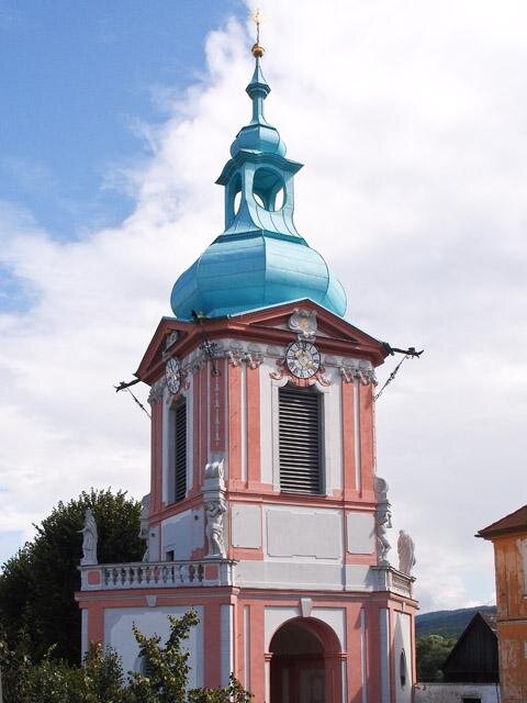 Detail věže po obnově