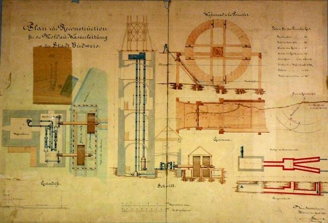 Původní plán modernizace českobudějovického vodovodu z roku 1872 zachycuje barokní podobu vodárenské věže spolu s některými  technologickými součástmi.